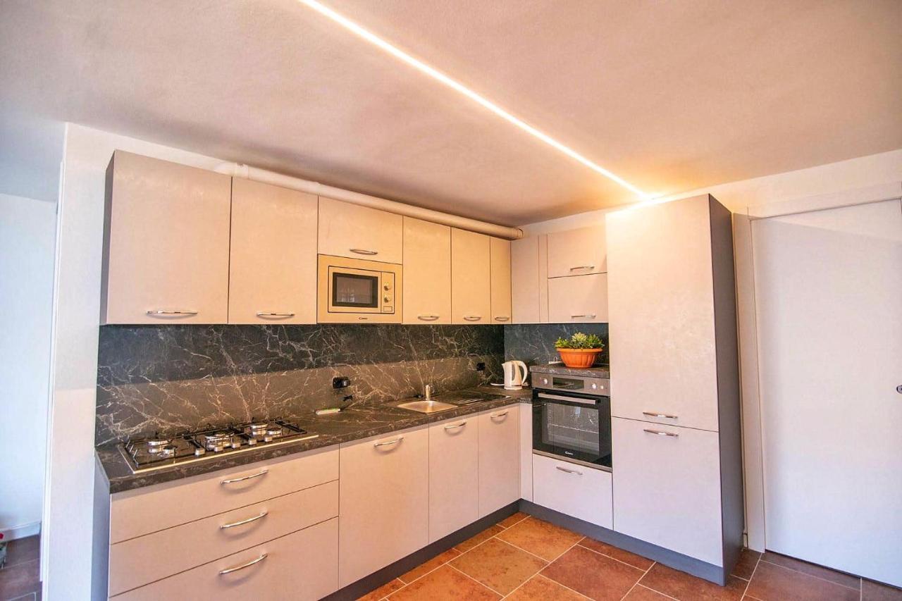 Villa Casa Angela à Dervio Extérieur photo